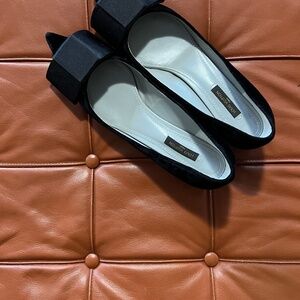 Louis Vuitton shoes, size 38, Black